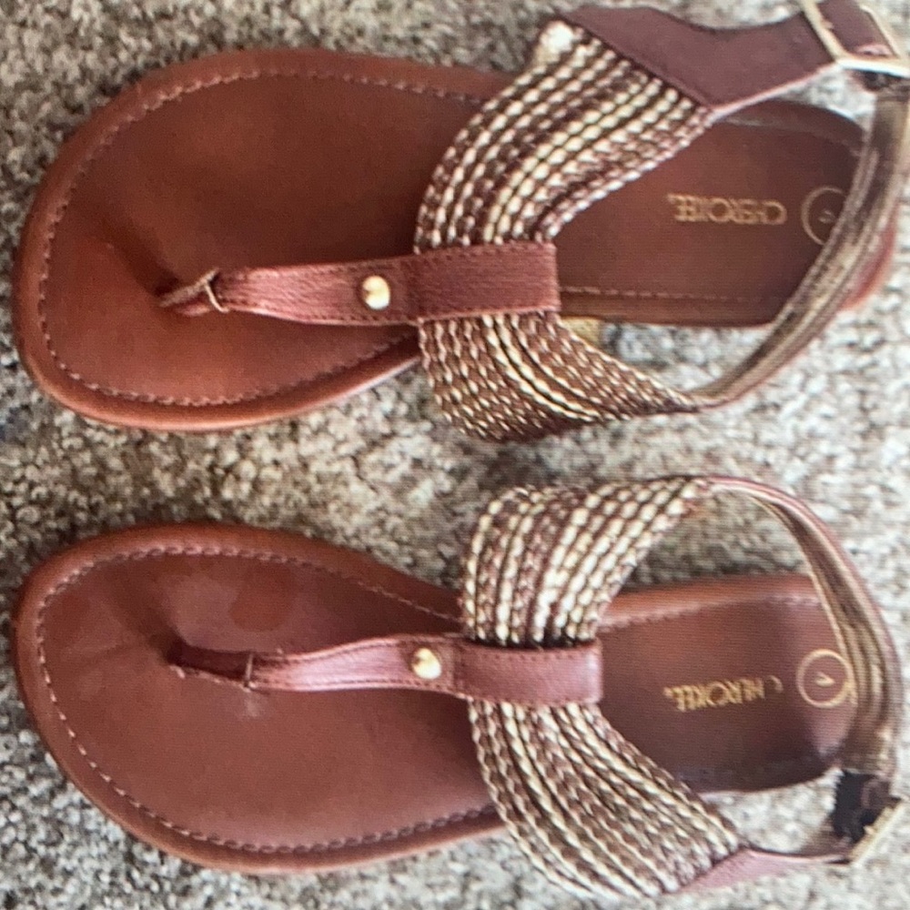 Cherokee sandals